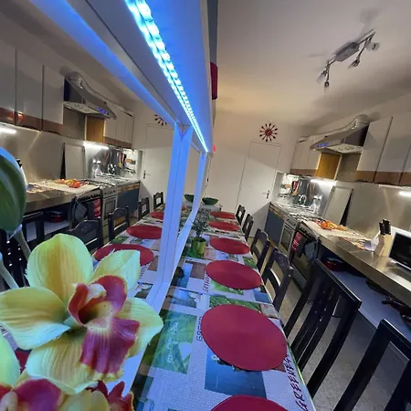 Apartment Meuble Les Domes Du Parc 12eme