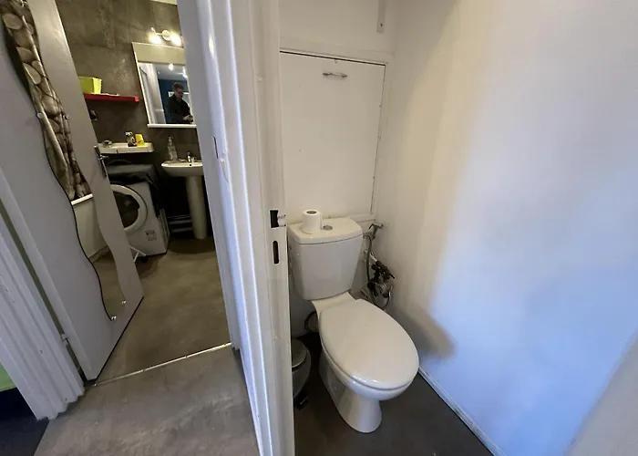 Apartment Meuble Les Domes Du Parc 12eme *